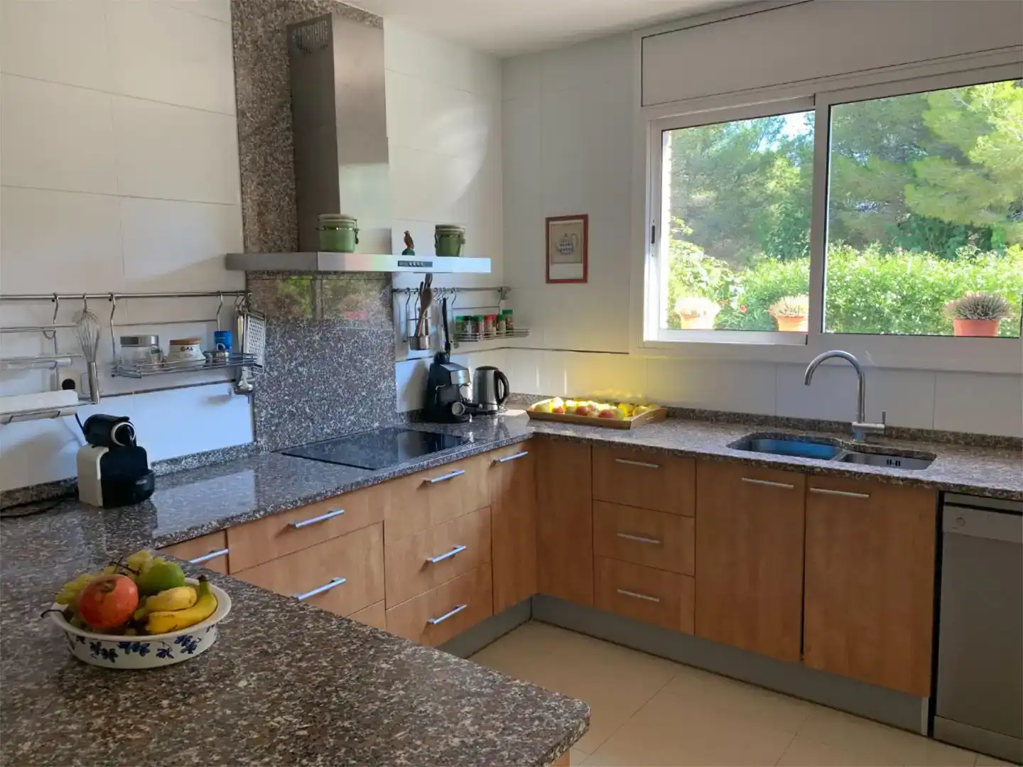 Cocina de Piso en venta en Cubelles con Aire acondicionado, Jardín privado y Parquet