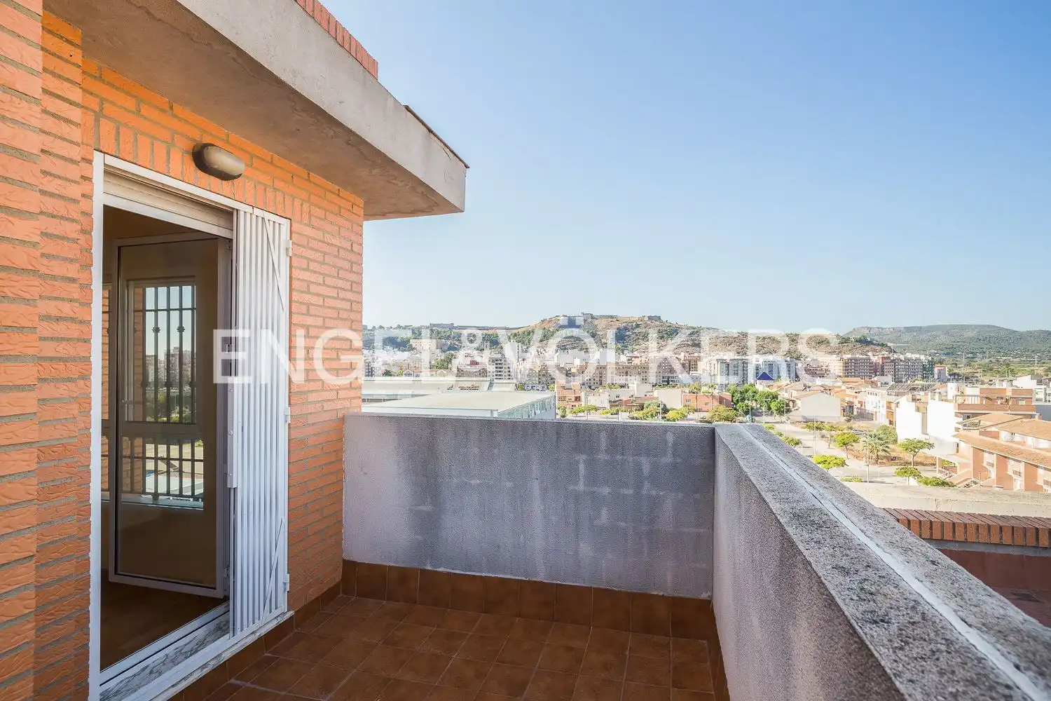 Terraza de Ático de alquiler en Sagunto / Sagunt con Aire acondicionado, Calefacción y Terraza