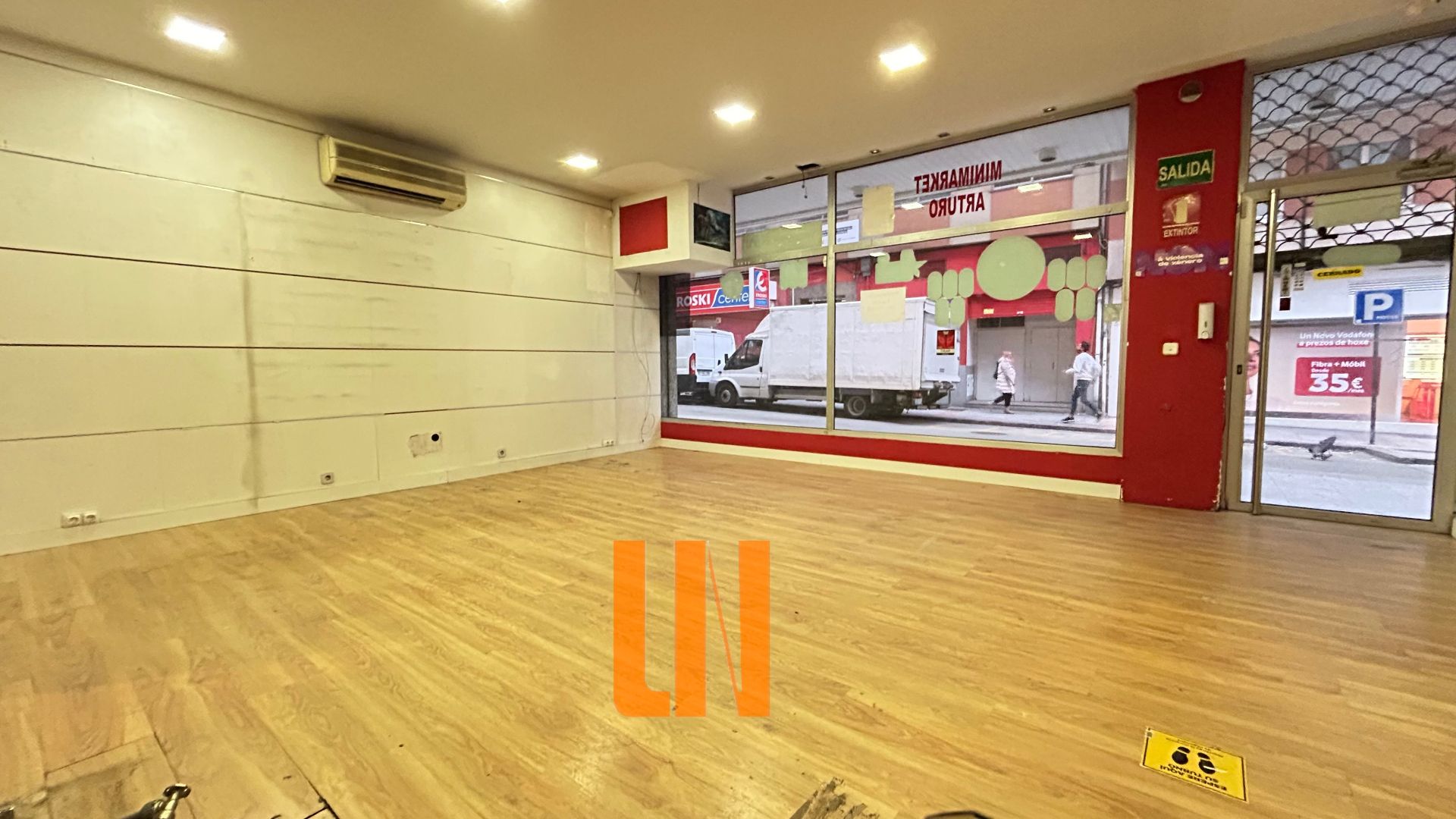 Premises to rent in A Coruña Capital   with Air Conditioner, Heating and Parquet flooring