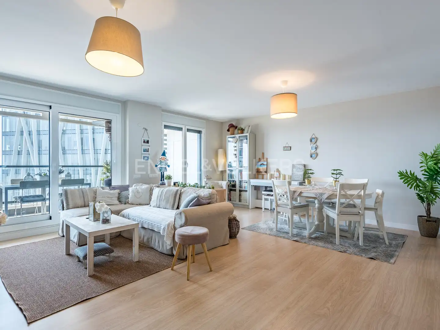 Living room of Flat for sale in Barcelona  with Air Conditioner, Heating and Parquet flooring