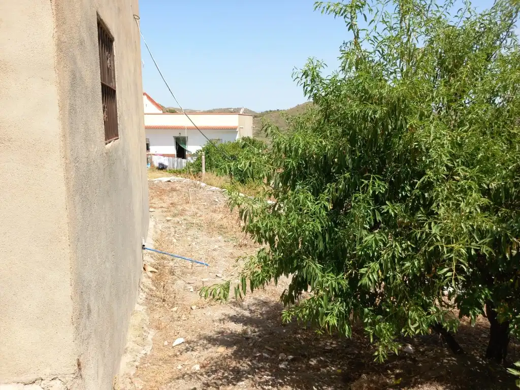 Finca rústica en venda a Lubrín