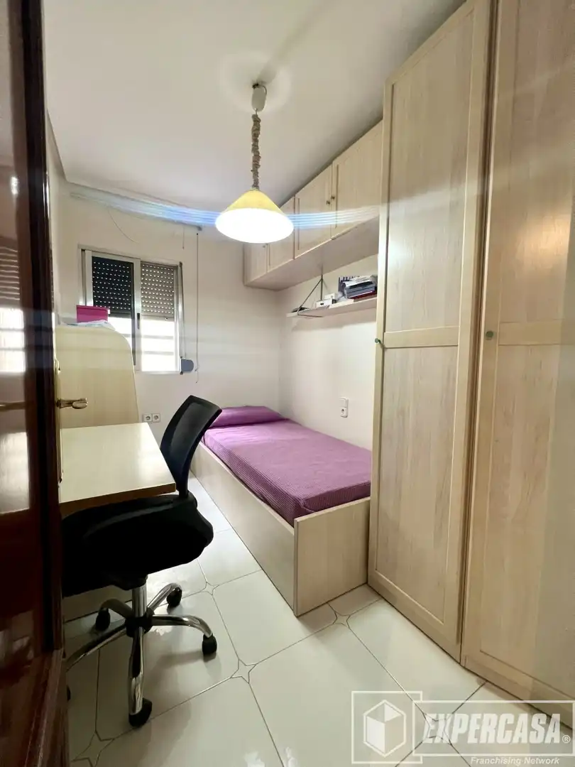 Bedroom of Flat for sale in Alaquàs  with Storage room