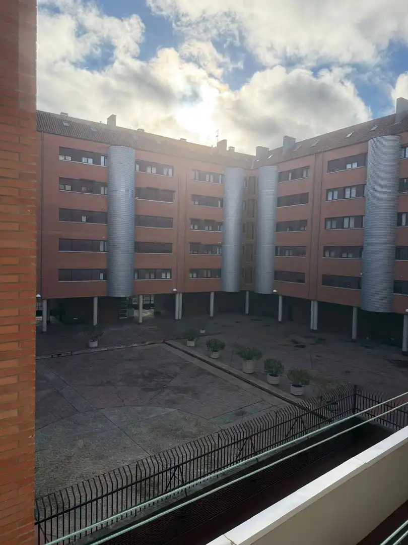 Vista exterior de Apartament en venda en Valladolid