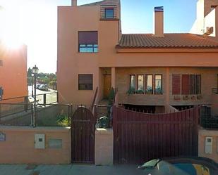 Exterior view of House or chalet for sale in Las Gabias  with Private garden, Terrace and Balcony