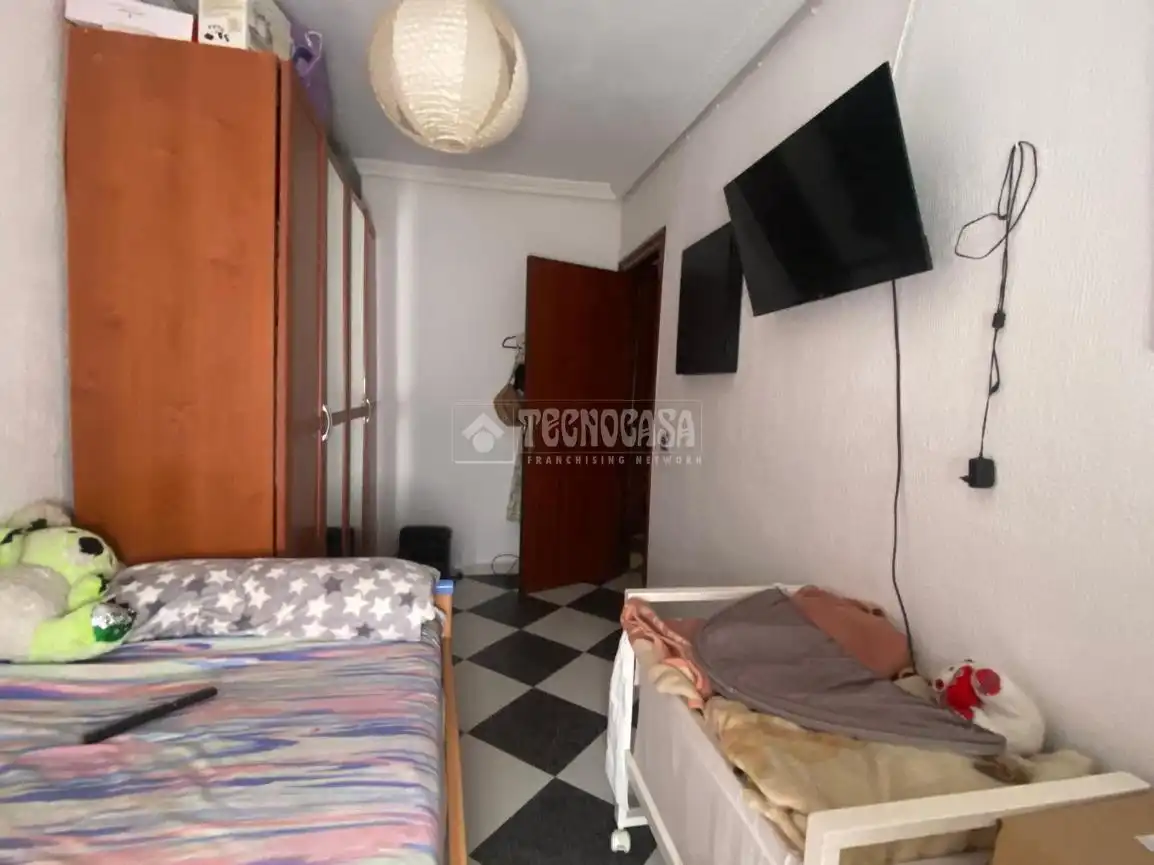 Habitación de Piso en venta en Huelva con Aire acondicionado y Balcón