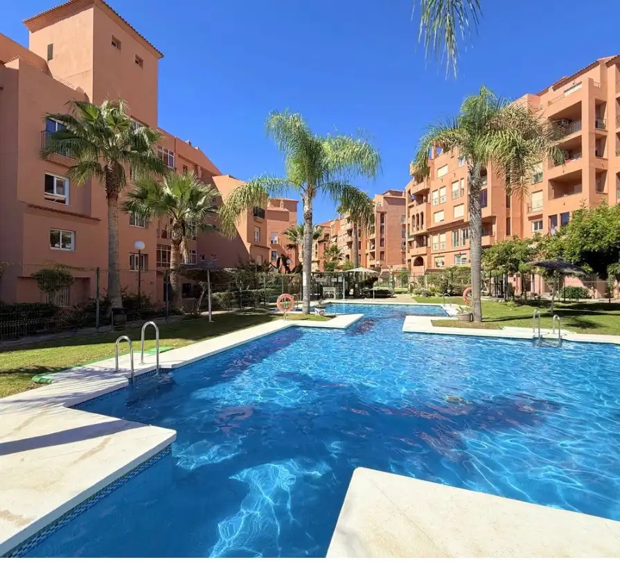 Piso con piscina en venta en El Castillo, imagen 7