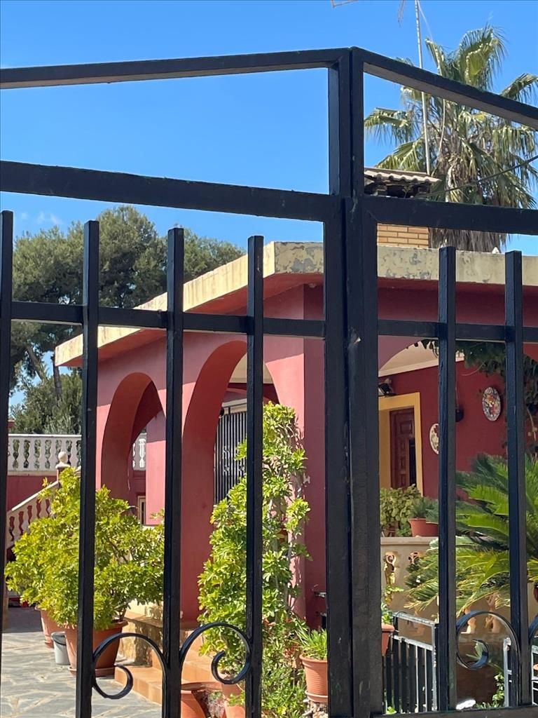 Exterior view of House or chalet for sale in Olocau