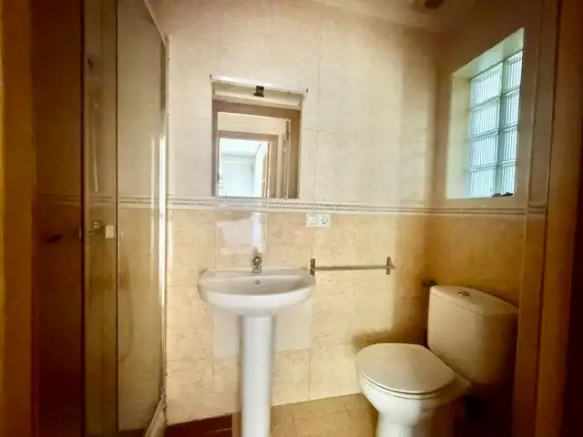 Baño de Piso en venta en Valencia con Balcón