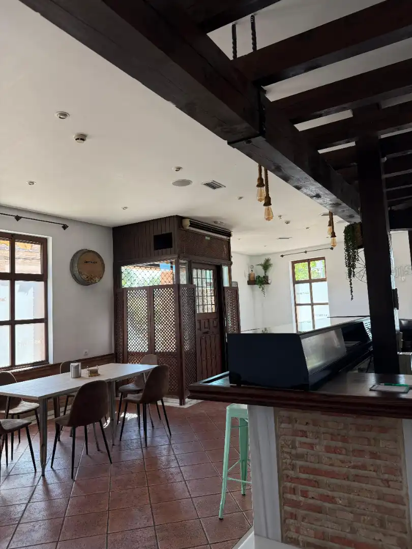 Edificio en venta en Malpica de Tajo con Alarma
