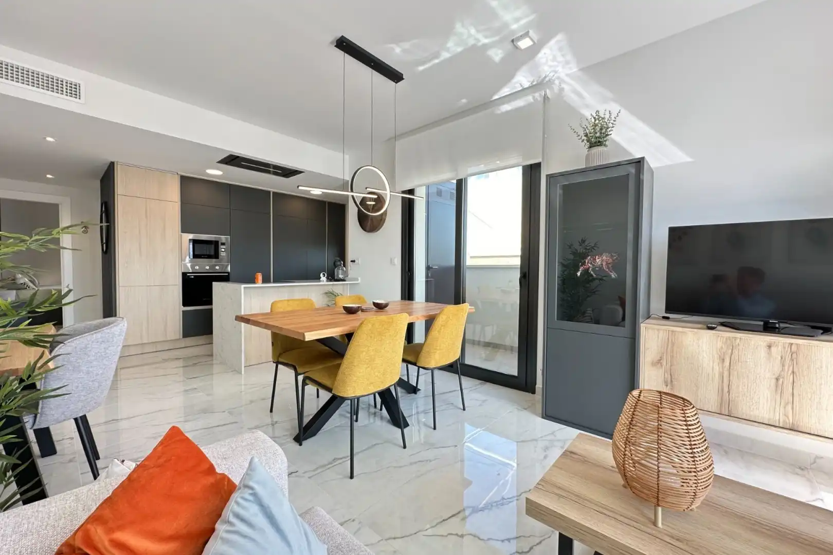 Comedor de Casa o chalet en venta en Orihuela con Aire acondicionado, Calefacción y Terraza