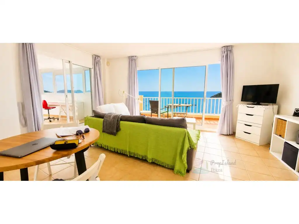 Attic for rent in Calle Del Pou Roig, Sant Carles