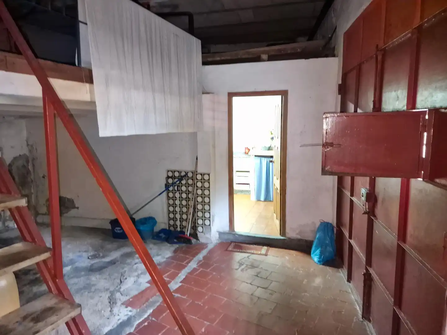 Houses for sale in Ourense Capital   with Terrace, Storage room and Washing machine