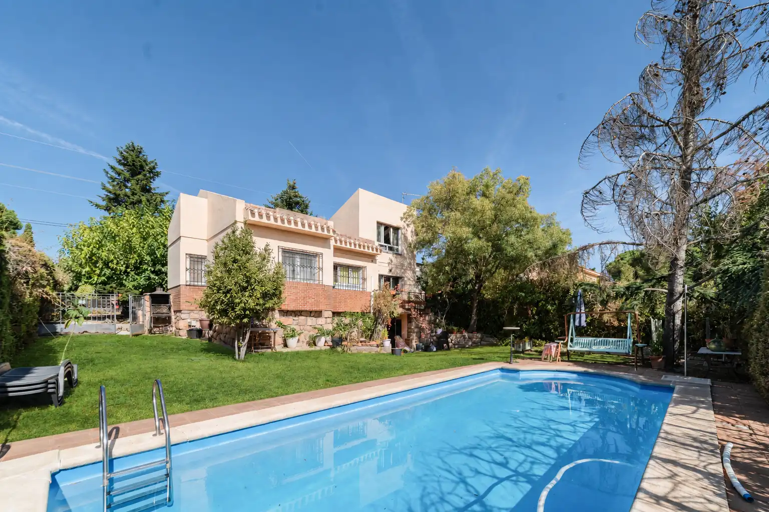Garden of Houses for sale in Las Zorreras - Monte Encinar
