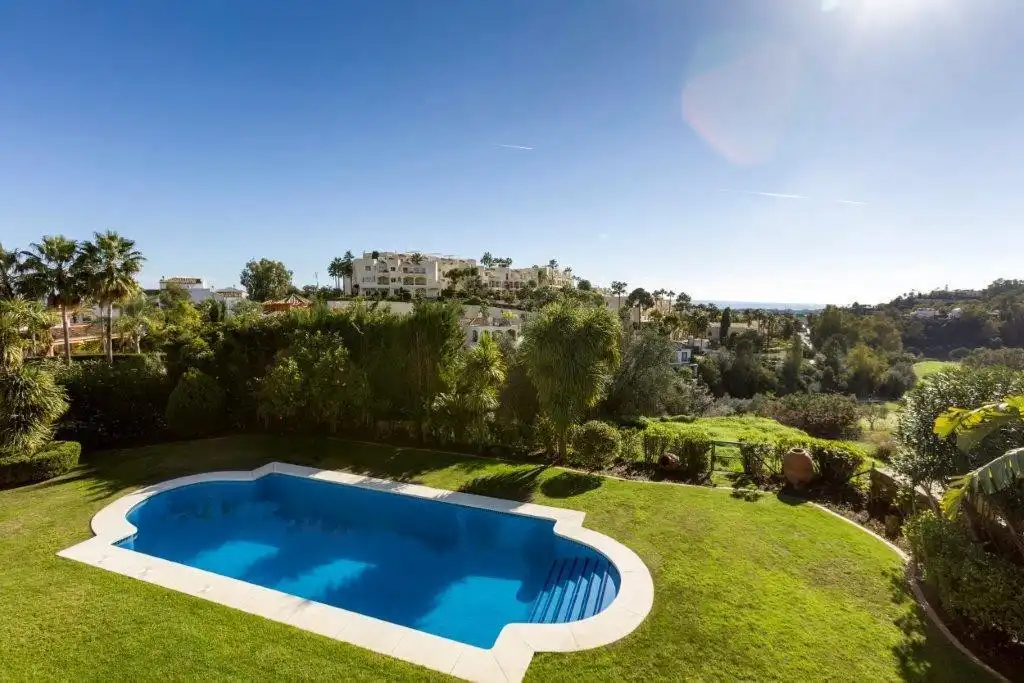 Jardín de Casa o chalet en venta en Benahavís con Aire acondicionado, Calefacción y Terraza