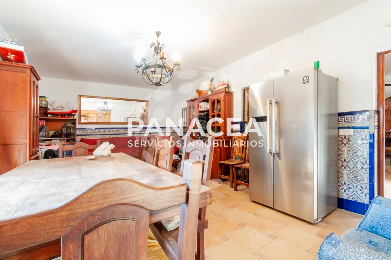 Cuina de Casa o xalet en venda en Pechina amb Jardí privat, Piscina i Moblat