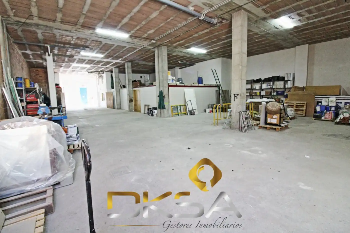 Local comercial en venda a Onda
