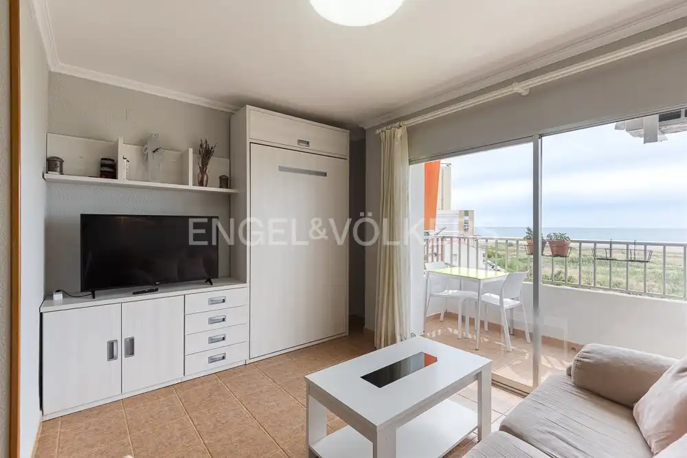Terrasse von Wohnung zur Miete in La Pobla de Farnals mit Klimaanlage, Heizung und Privatgarten