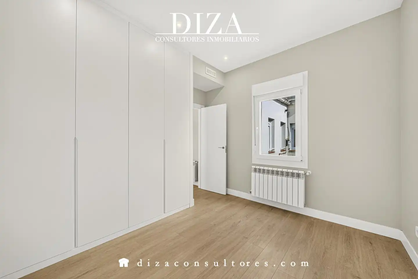 Flat for rent in Calle de Ibiza, Ibiza de Madrid