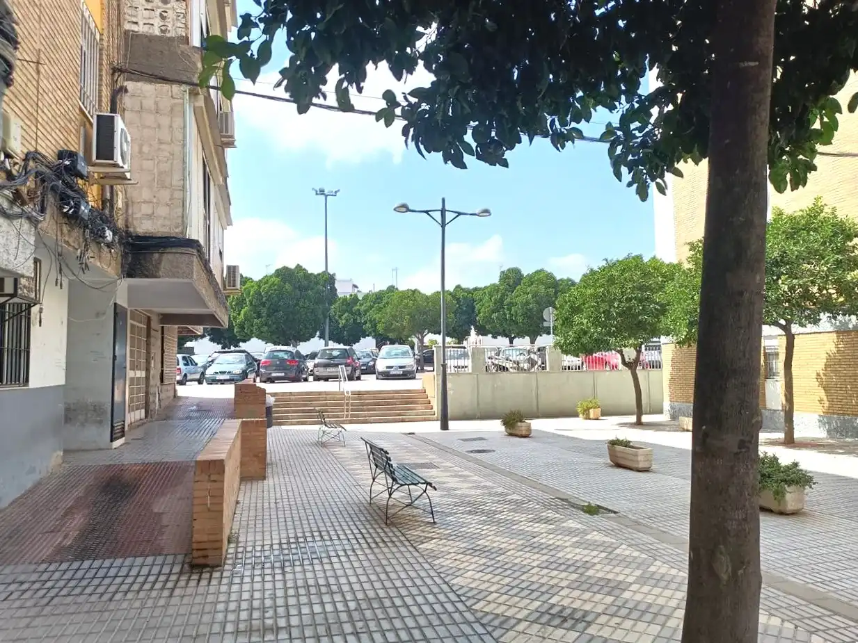 Aparcament de Pis en venda en Dos Hermanas