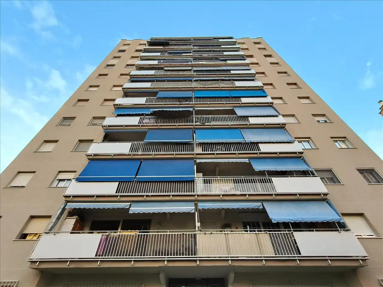 Flat for sale in Francesc Trabal De