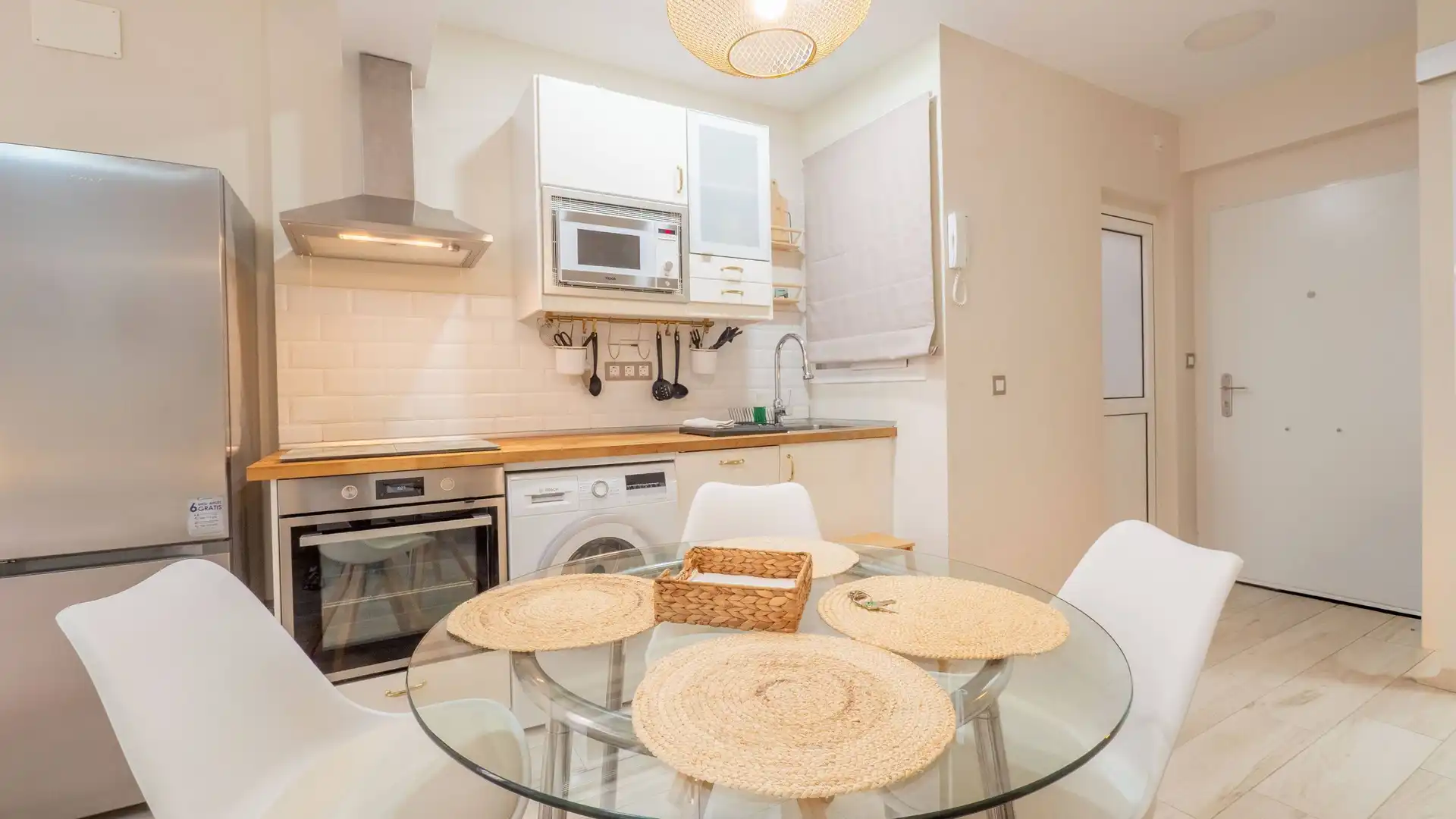 Study for rent in Calle BERNARDO DE LA TORRE, Santa Catalina - Canteras