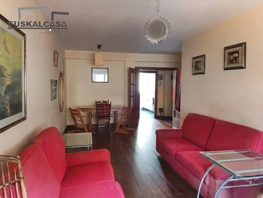 Flat for sale in Ametzola