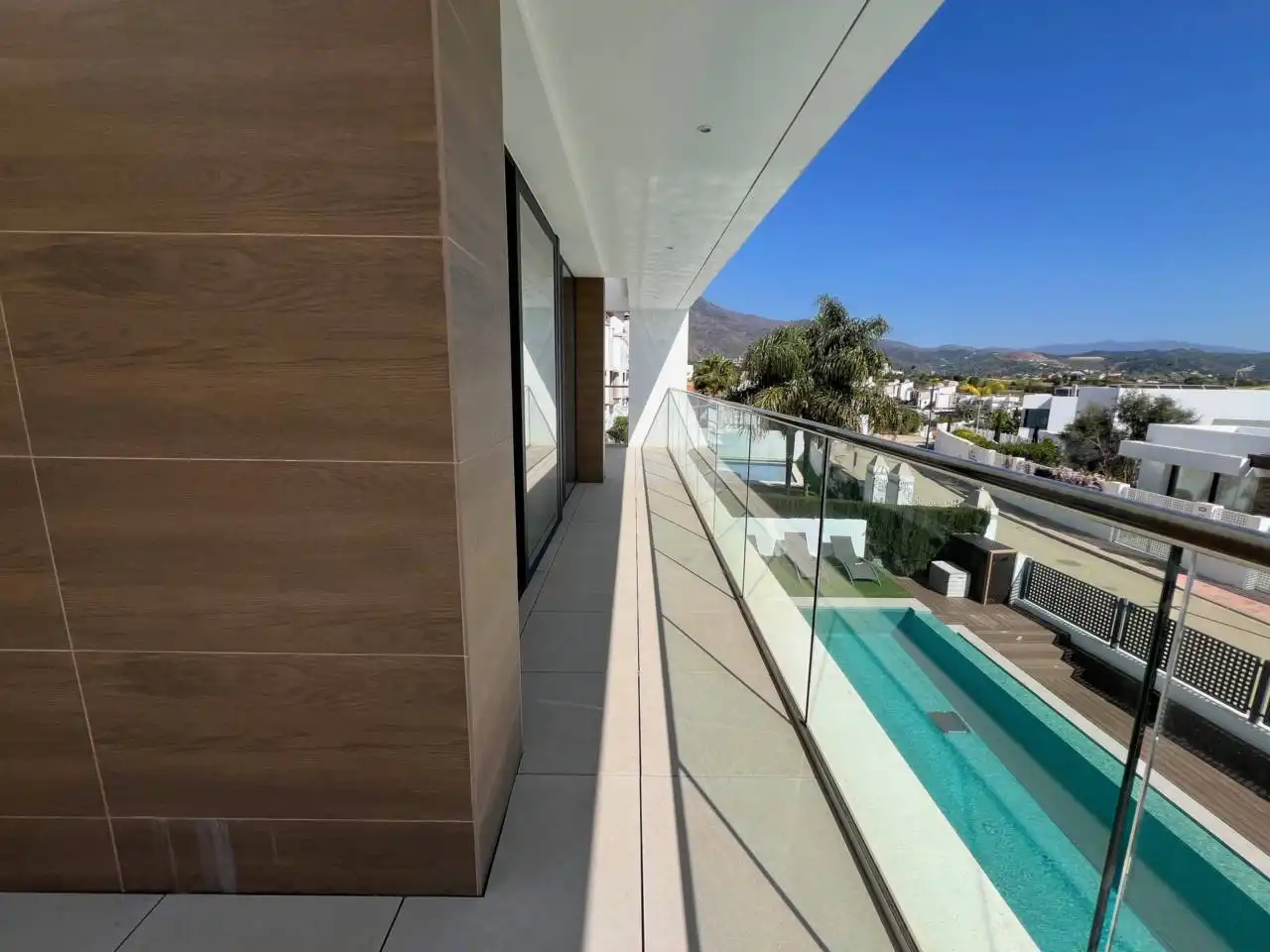 Terraza de Casa o chalet en venta en Estepona con Aire acondicionado, Calefacción y Jardín privado
