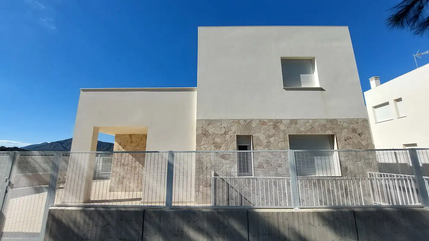Vista exterior de Casa o chalet en venta en Hondón de las Nieves / El Fondó de les Neus con Aire acondicionado, Calefacción y Jardín privado