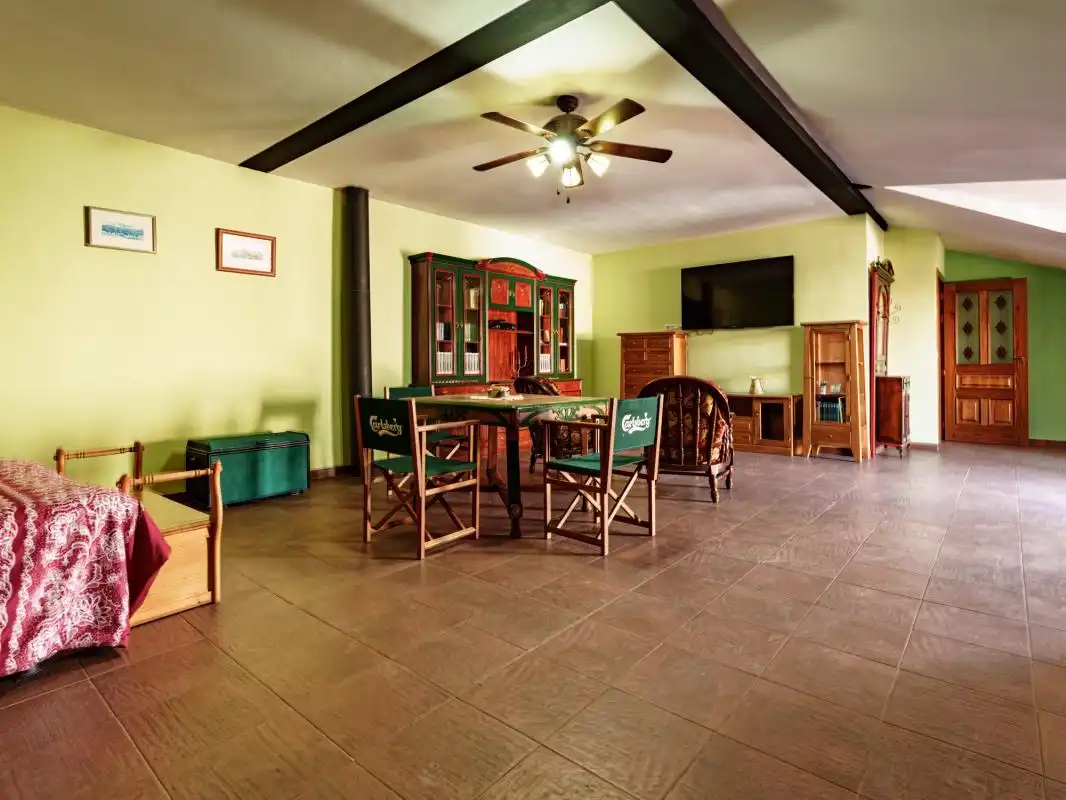 Casa o chalet en venta en C. Ramón y Cajal, Arenas de San Juan