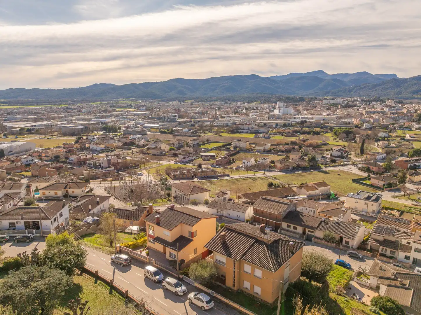 Vista exterior de Casa o chalet en venta en Banyoles con Terraza, Piscina y Balcón