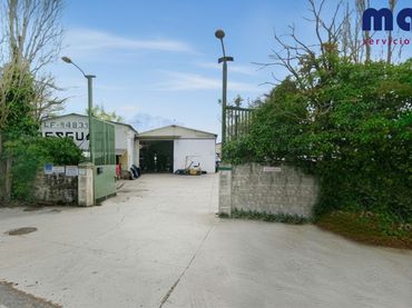 Industriegrundstück zum Verkauf in Calle Santa María 24