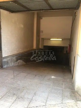 Garage to rent in Argentona
