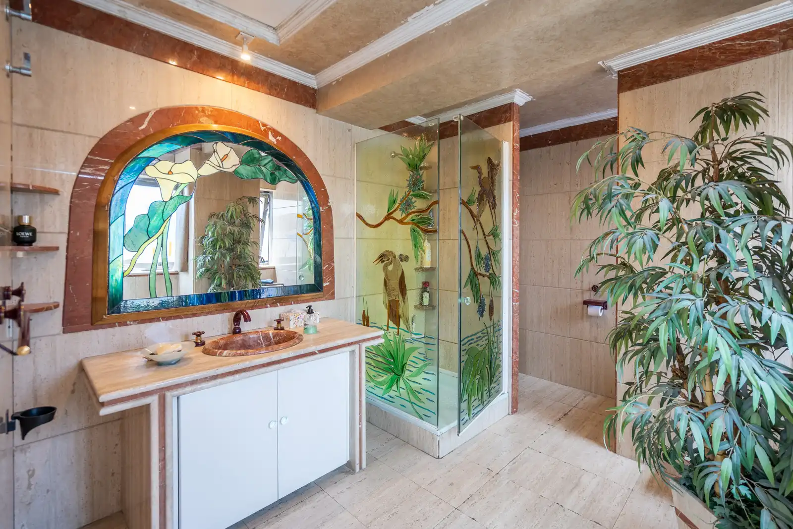 Badezimmer von Fabrikhallen zur Miete in Móstoles