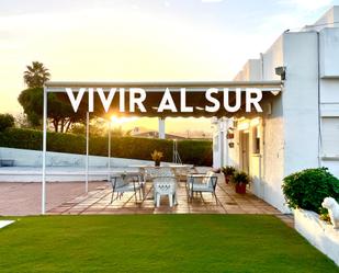 Terrace of House or chalet for sale in Algeciras  with Air Conditioner, Private garden and Terrace