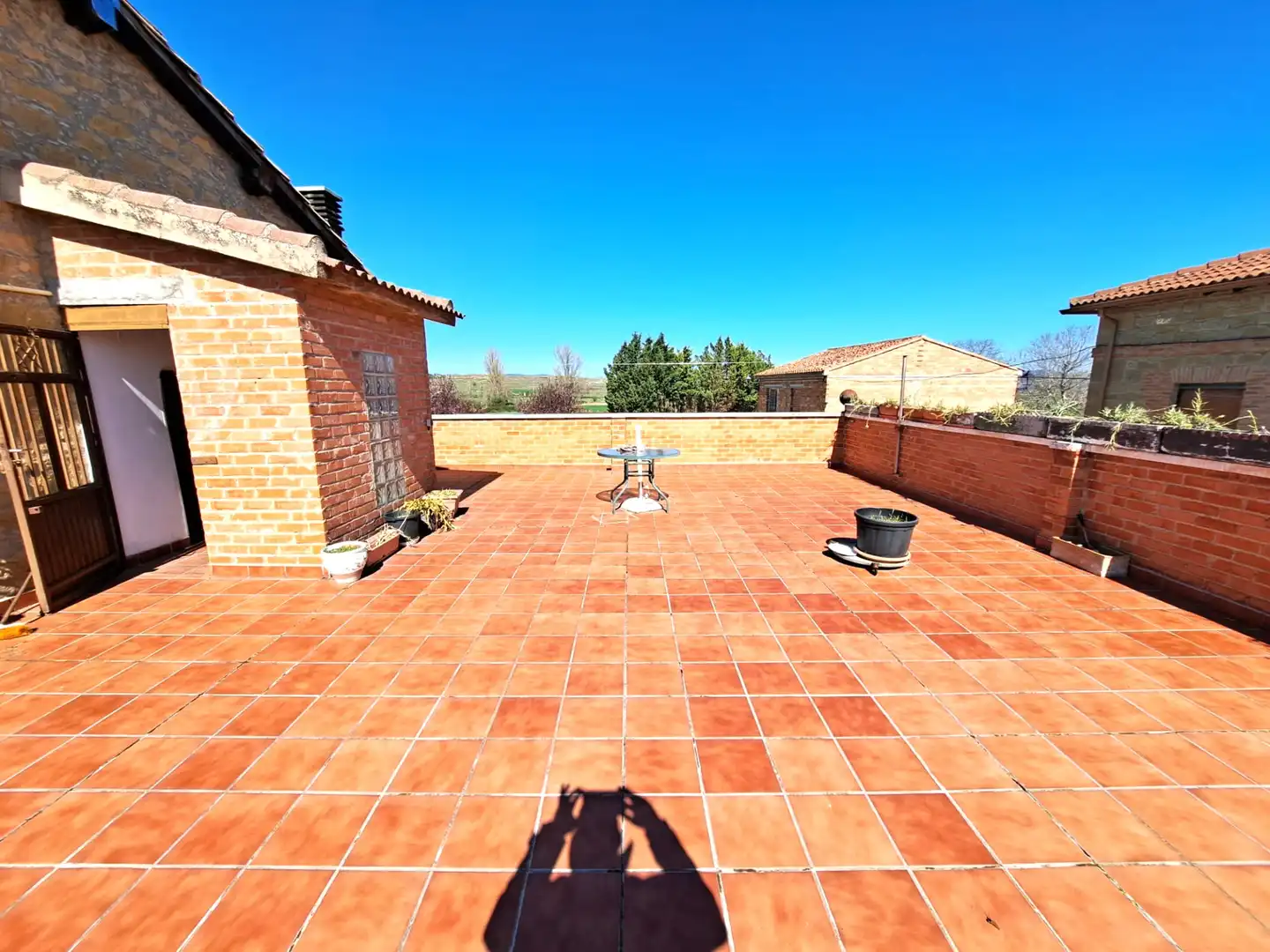 Terrassa de Casa adosada en venda en Baños de Rioja amb Calefacció, Jardí privat i Terrassa