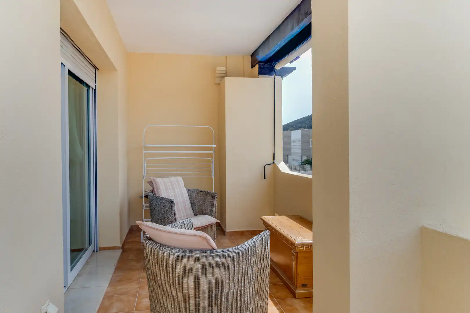 Terrassa de Casa adosada en venda en Alhaurín de la Torre amb Aire condicionat, Jardí privat i Terrassa