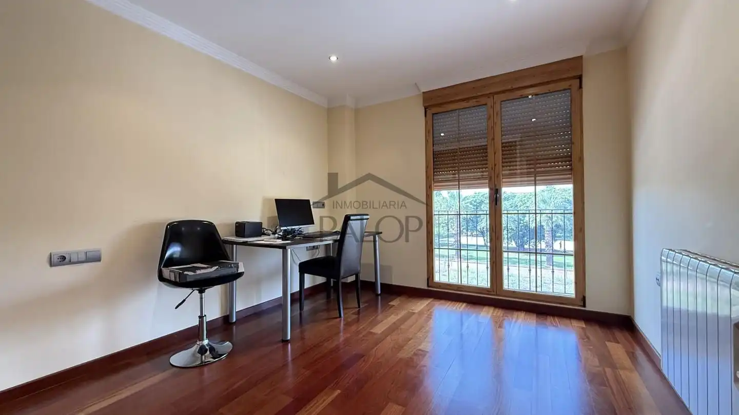 Casa adosada en venta en Carcaixent con Aire acondicionado, Calefacción y Terraza