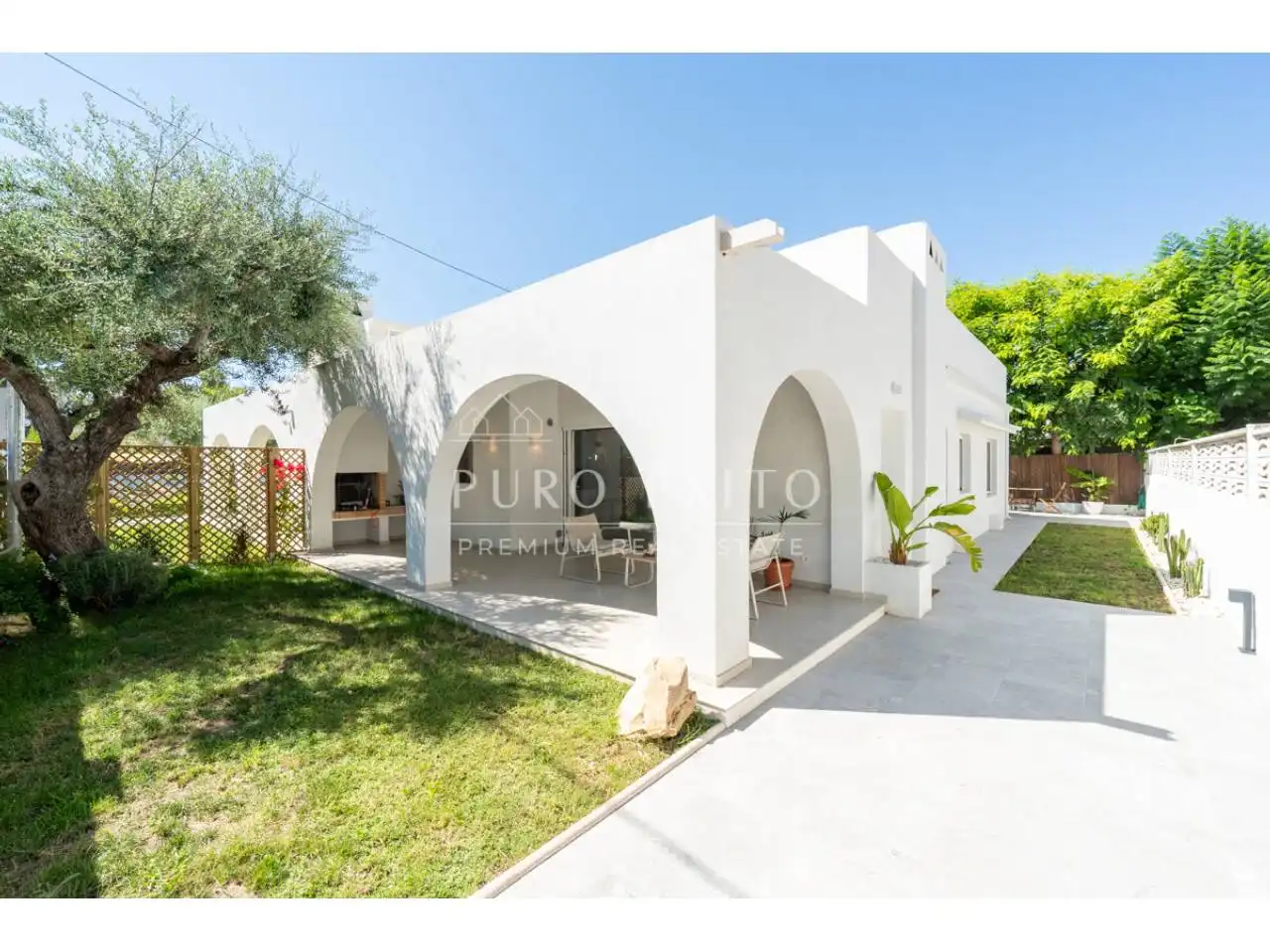 Außenansicht von Haus oder Chalet zum Verkauf in Cambrils mit Heizung, Privatgarten und Terrasse