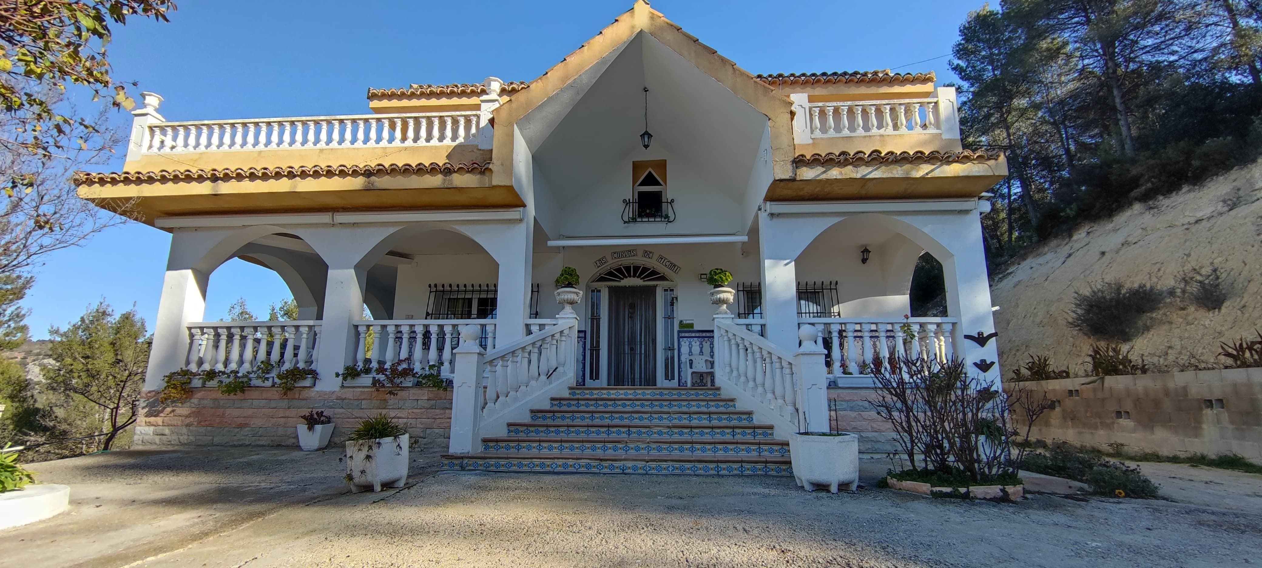 Exterior view of House or chalet for sale in Alcoy / Alcoi  with Heating, Terrace and Storage room