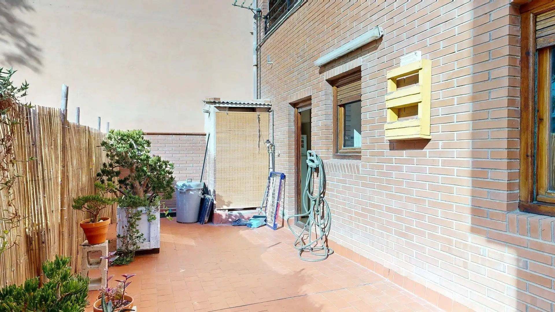 Terrassa de Casa o xalet en venda en Zaragoza amb Calefacció, Terrassa i Moblat
