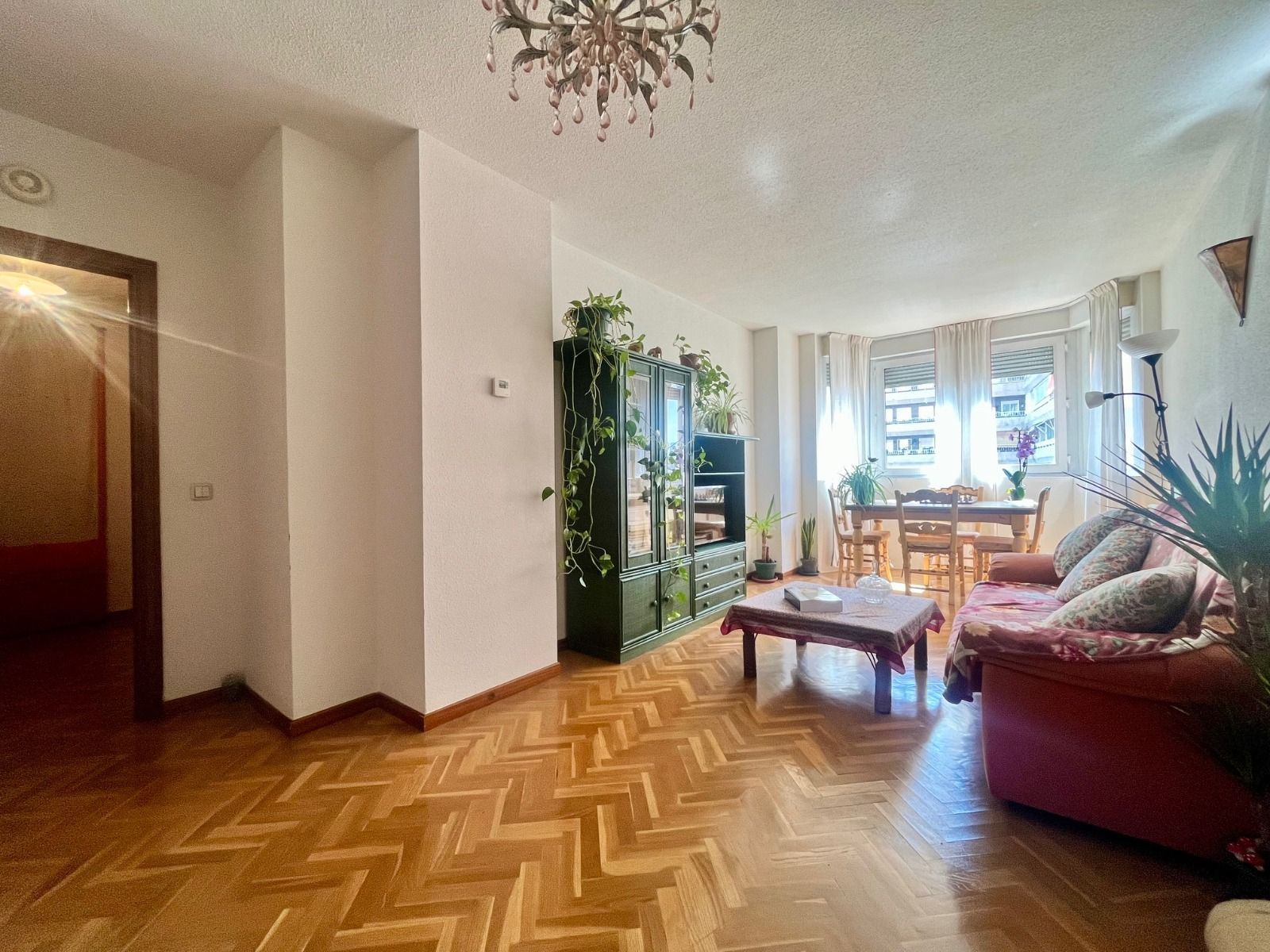 Living room of Flat for sale in  Madrid Capital  with Heating