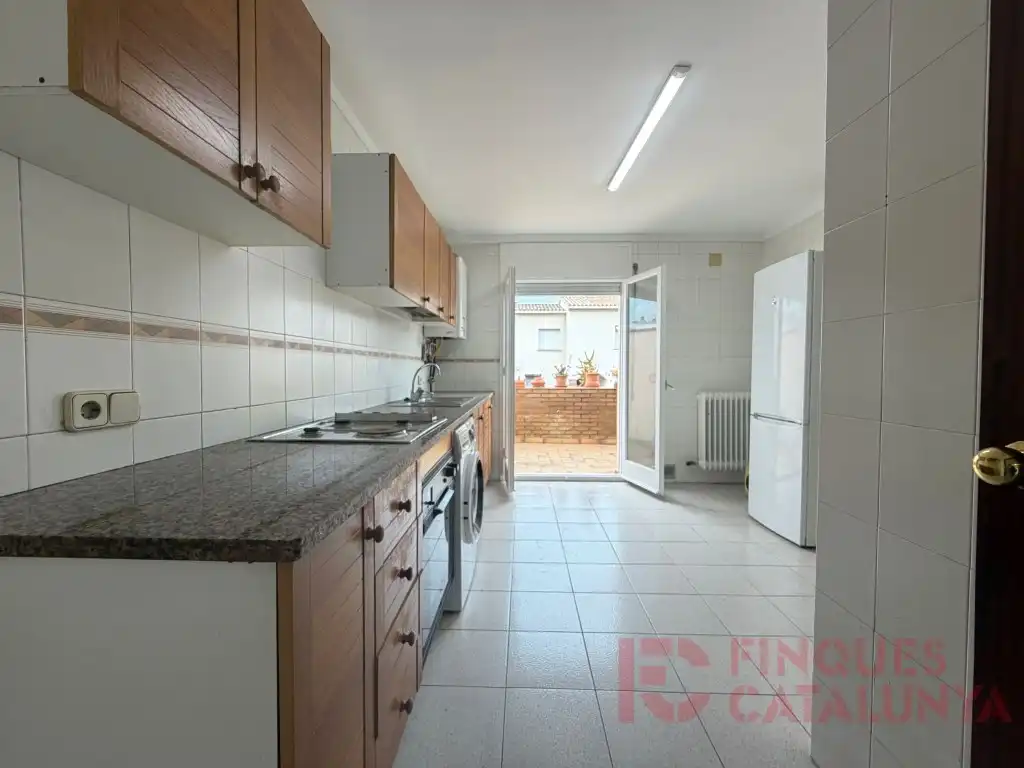 Kitchen of Houses for sale in Girona