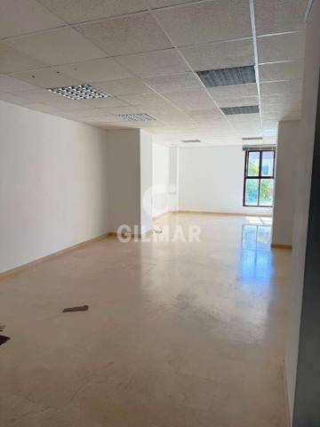 Oficina en Alquiler en Colores -  Entreparques