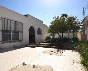 Vista exterior de Casa o xalet en venda en El Ejido amb Aire condicionat i Terrassa