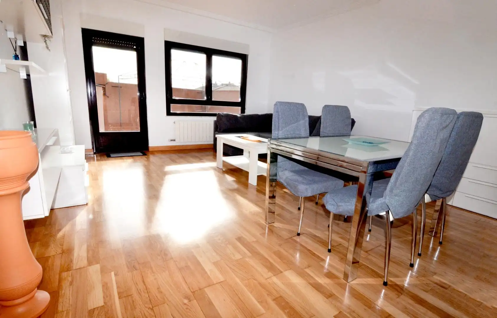 Wohnzimmer von Wohnung zur Miete in Aldealengua mit Heizung, Terrasse und Möbliert