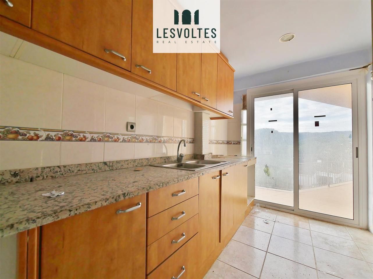 Cuina de Apartament en venda en Calonge i Sant Antoni amb Terrassa