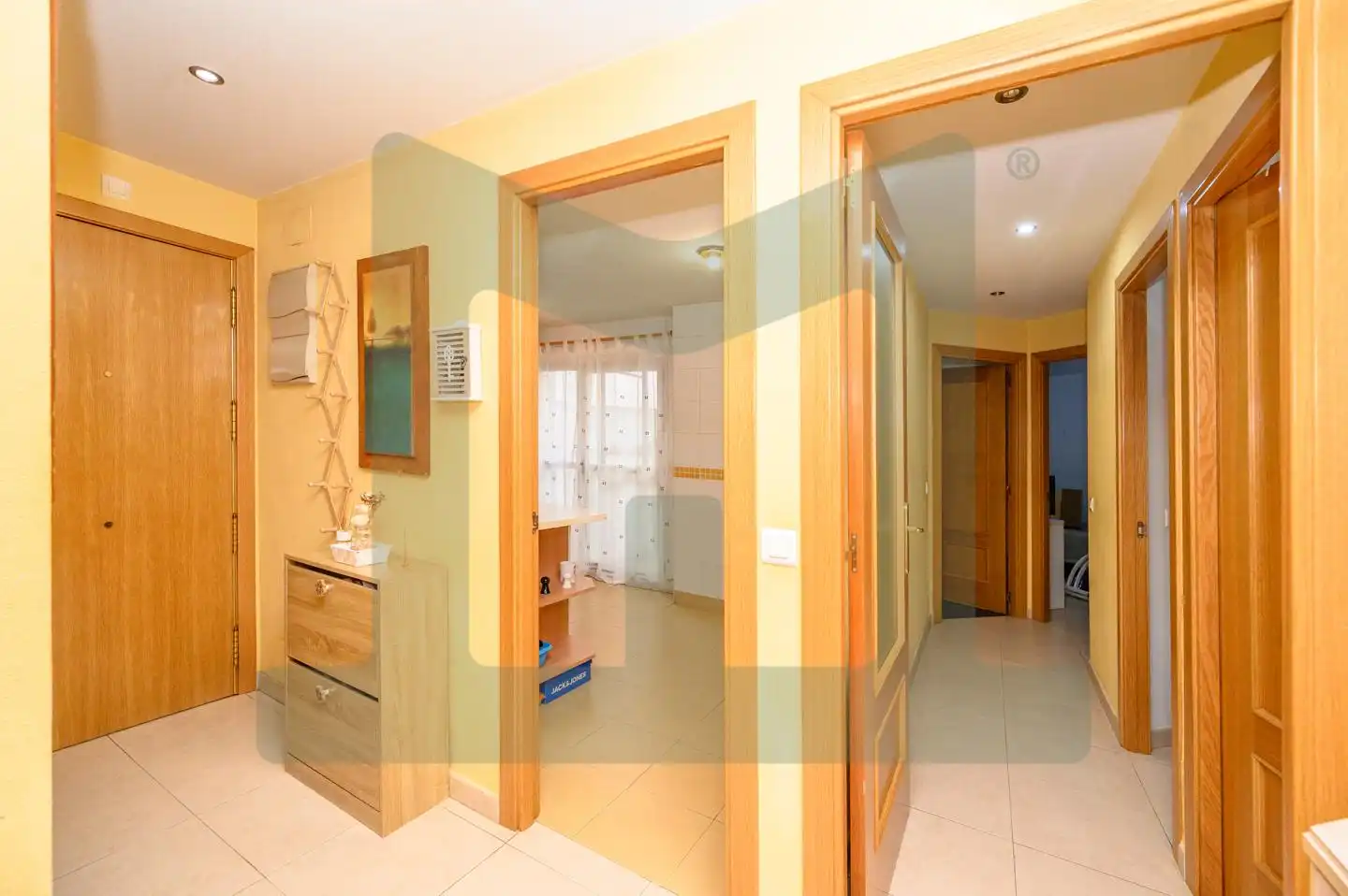 Wohnung zum Verkauf in Parla mit Klimaanlage, Heizung und Terrasse