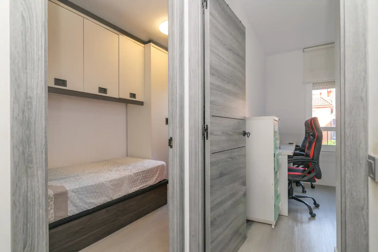 Dormitori de Pis en venda en Viladecans amb Aire condicionat, Calefacció i Parquet