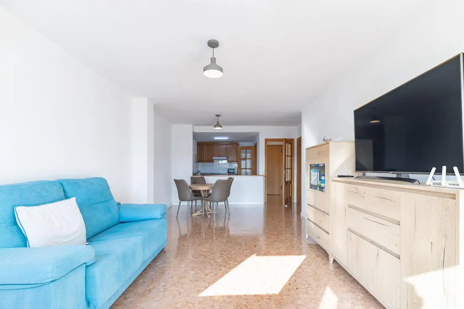 Sala d'estar de Apartament en venda en Valencia amb Aire condicionat i Calefacció