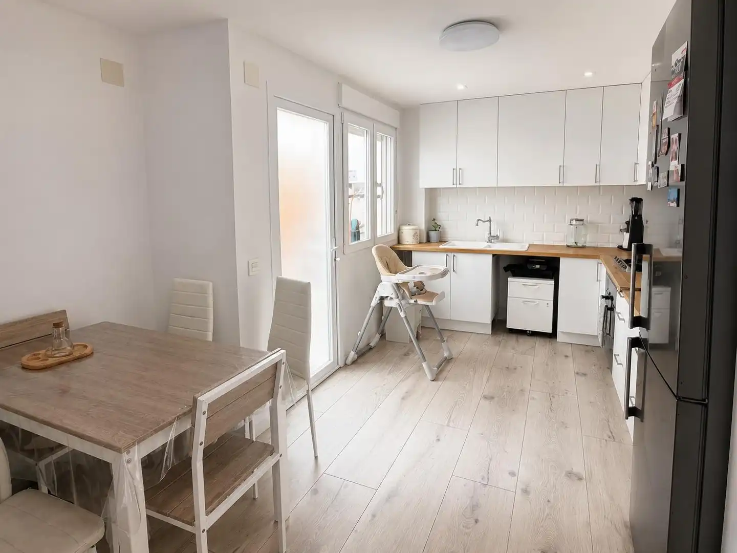 Cocina de Apartamento en venta en Elche / Elx con Aire acondicionado, Terraza y Trastero